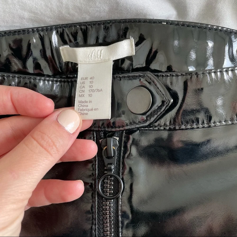 H&M Faux Leather High-Waisted Pants - Straight Leg - Picture 7 of 9